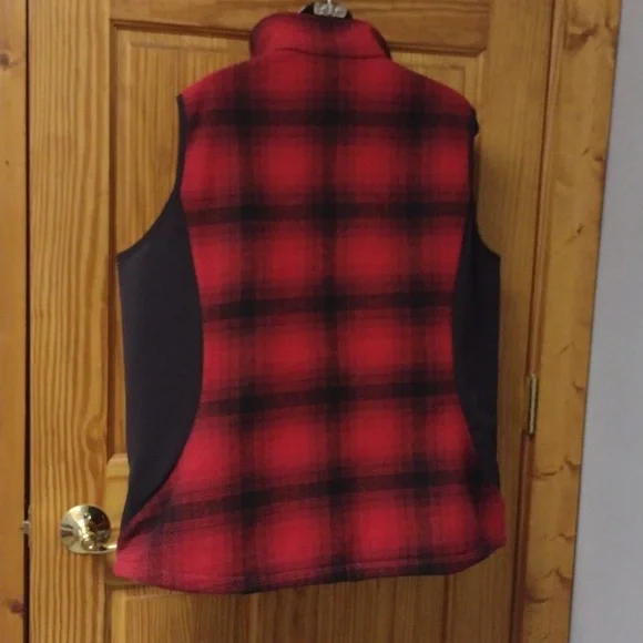 Woolrich Plaid Red and Black Women's XL Vest - Picture 3 of 9